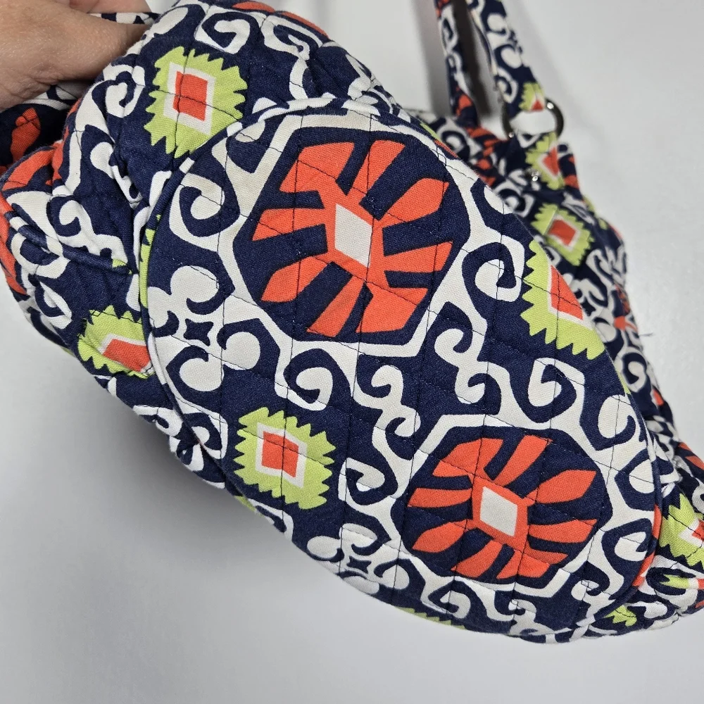 Vera Bradley Sun Valley Retired Print Quilted Zippered Tote Purse Shoulder Bag